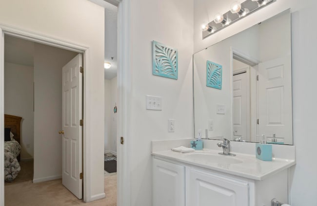 Building Photo - 2090 Cross Gate Blvd