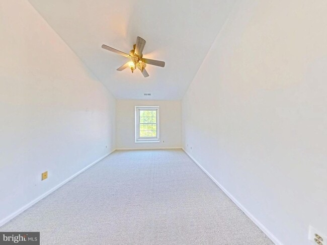 Building Photo - 10701 Kings Riding Way