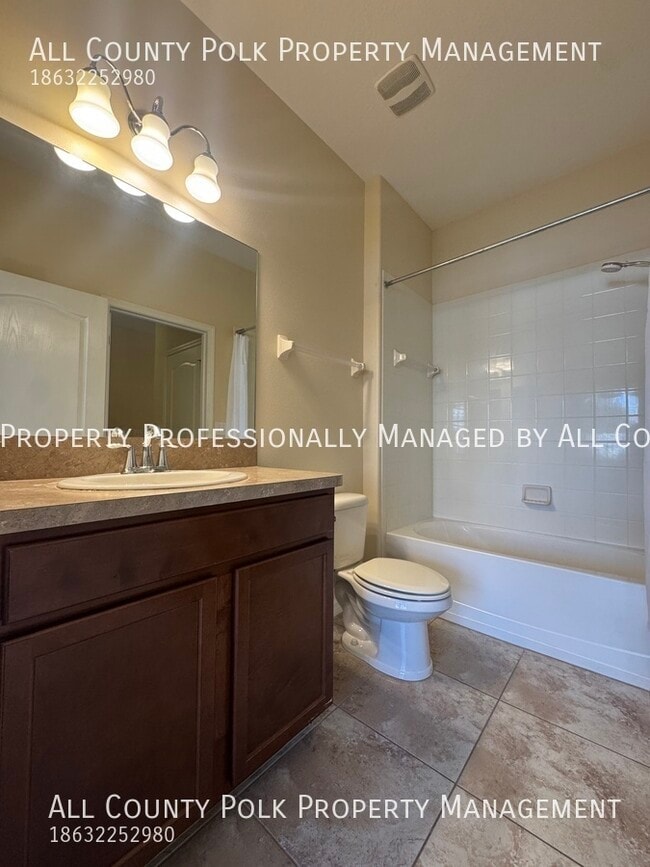 Building Photo - 4026 Winding Vine Dr