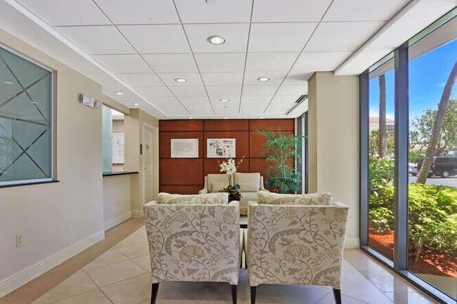 Building Photo - 4200 N Ocean Dr