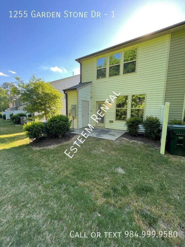 Building Photo - 1255 Garden Stone Dr