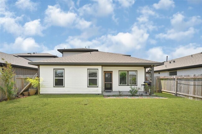 Building Photo - 18906 Allendale Frst Dr