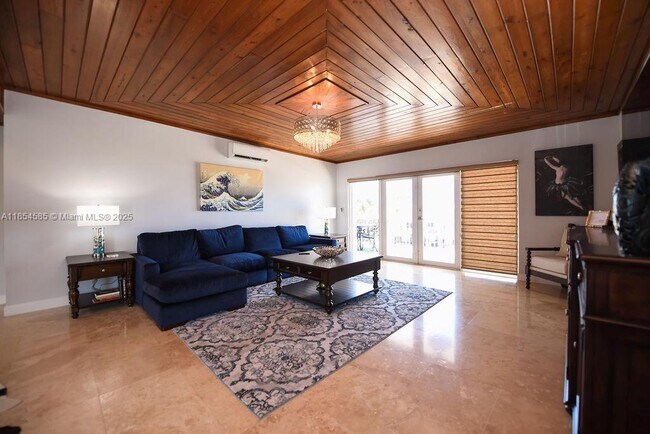 Building Photo - 177 Lorelane Pl