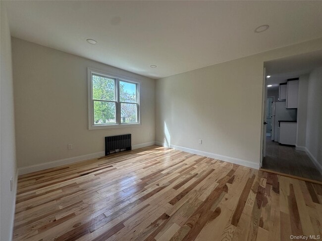 Building Photo - 1 Alvin St