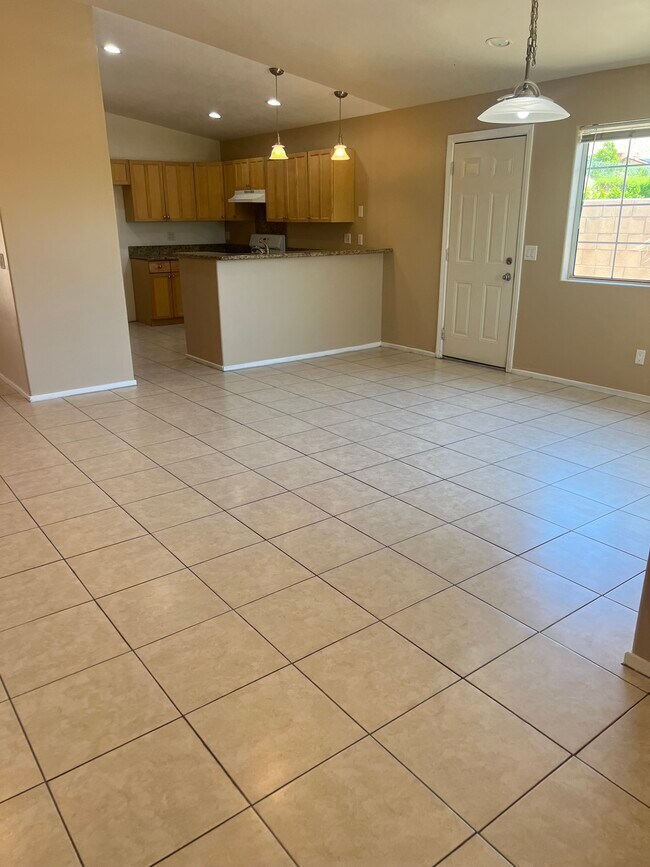 Building Photo - 66334 San Juan Rd