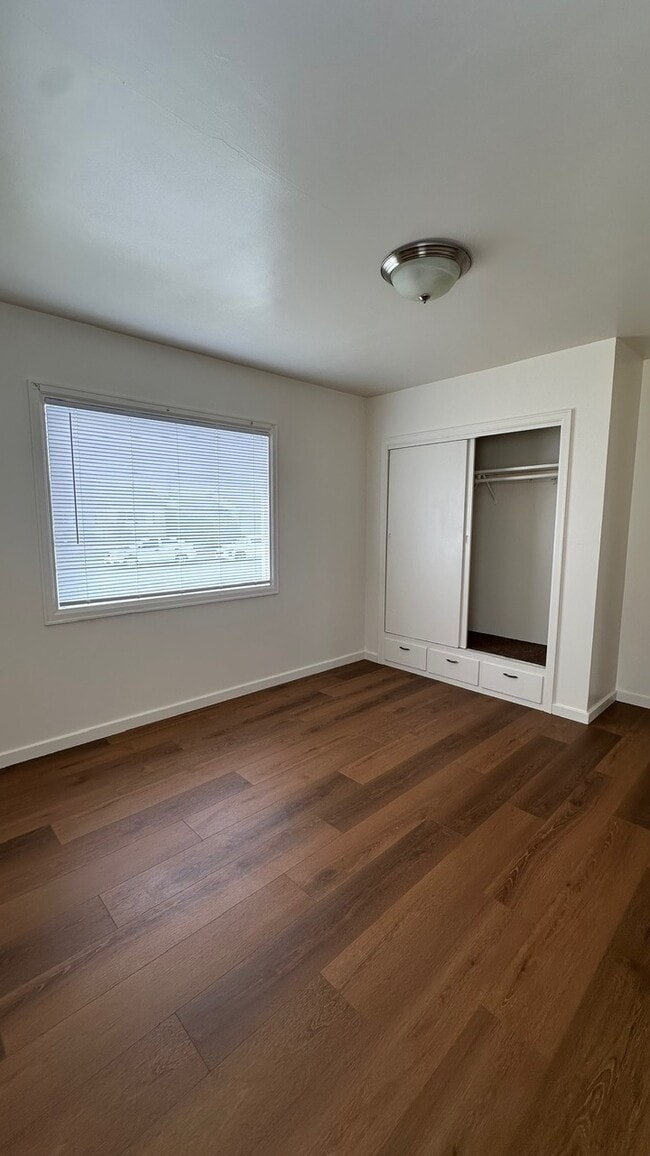Building Photo - 3511 Albee St