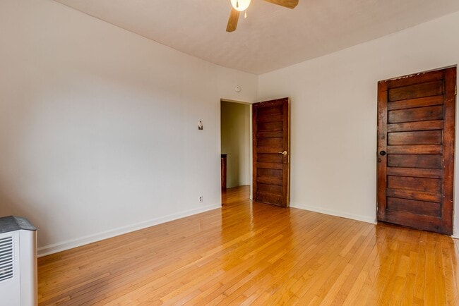 Building Photo - AVAILABLE June 2026 - Beautiful 4 Bedroom, 2 Bath Home w/ Front Porch Swing!