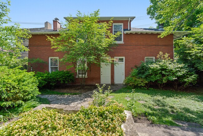 Building Photo - 1235.5 Ridge Ave