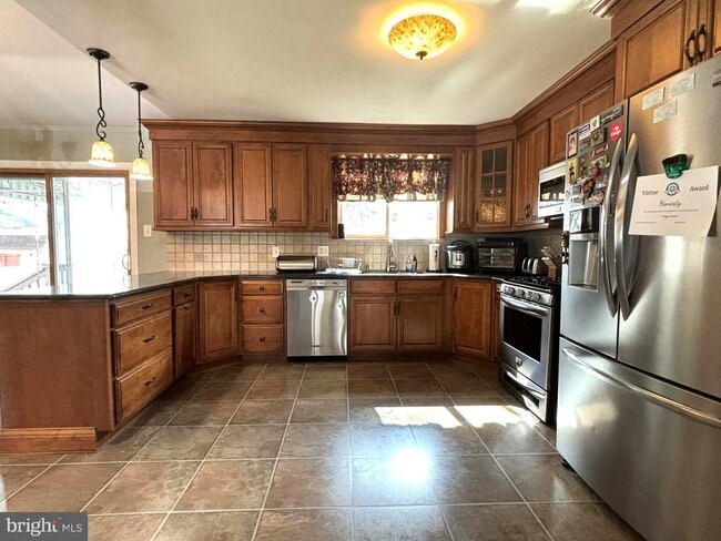 Building Photo - 30 Estate Rd