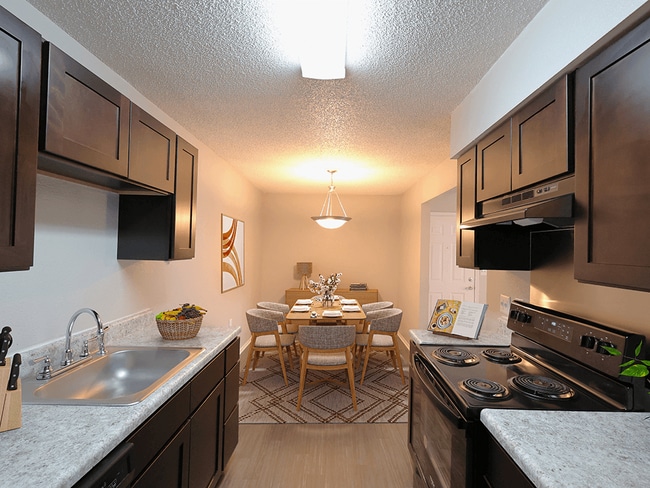 Welcome to Wildewood South Apartments - Wildewood South