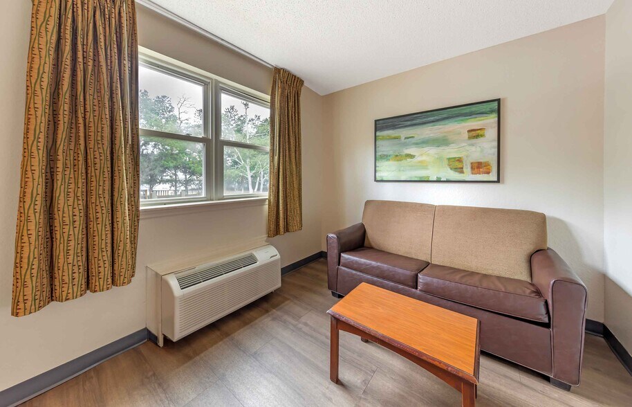 Building Photo - Furnished Studio-West Palm Beach - Northpoint Corporate Park