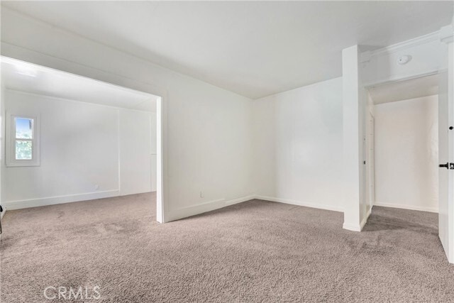 Building Photo - 904 N Stanley Ave