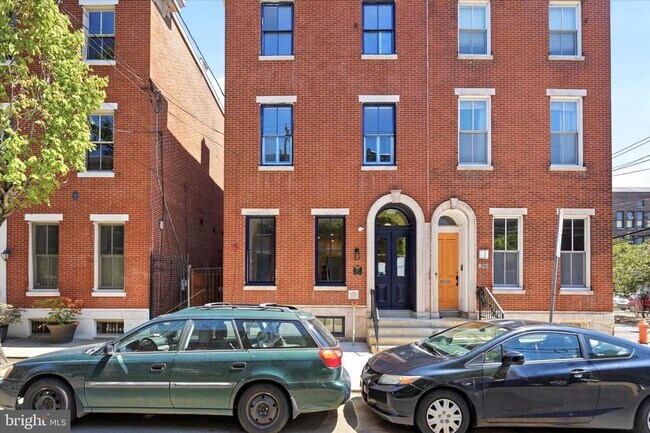 Building Photo - 627 N 16th St