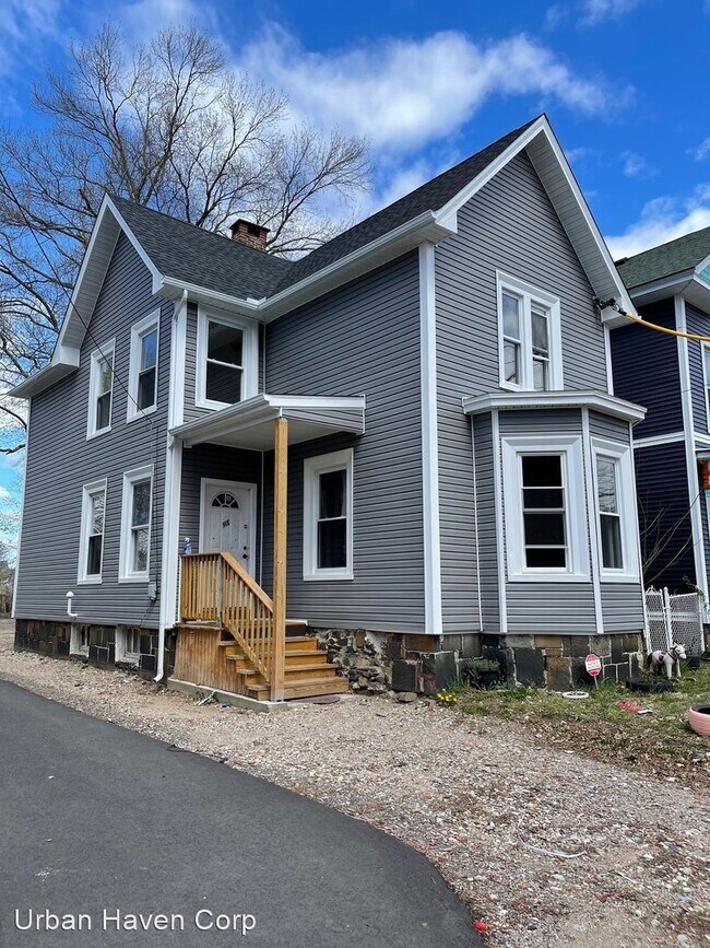 Building Photo - 4 br, 2 bath House - 91 Bristol St