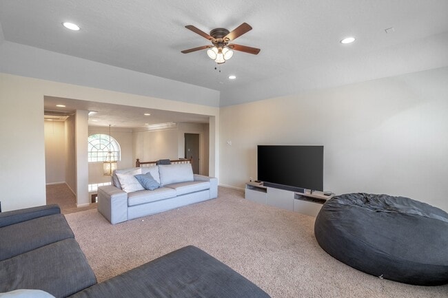 Building Photo - 5103 Mariner's Harbor