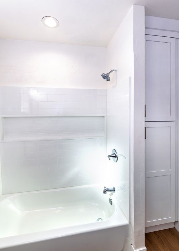 Building Photo - 2013 Walnut