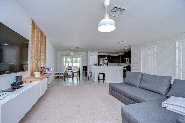 Building Photo - 5005 Chipotle Ln