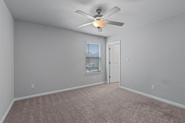 Building Photo - 862 Lone Peak Wy