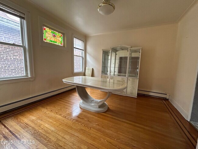 Building Photo - 408 Morningside Ave