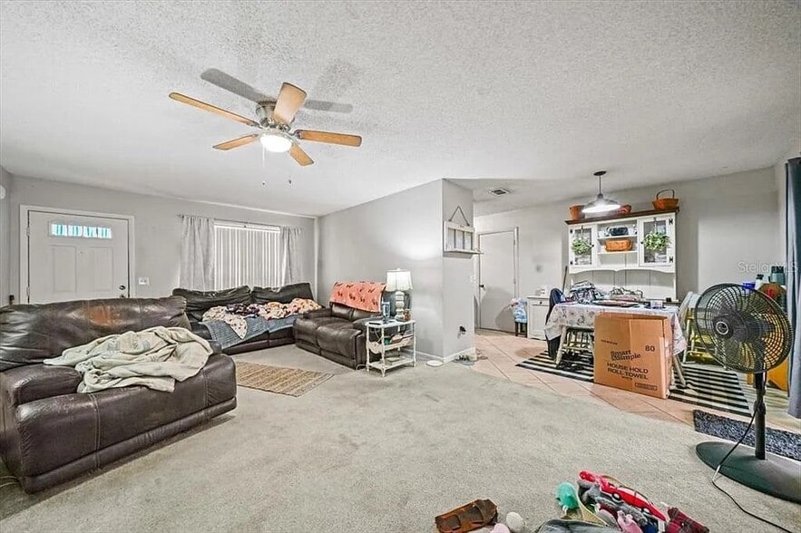 Building Photo - 544 Silver Course Cir