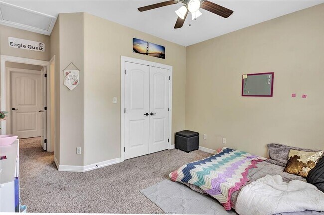 Building Photo - 1001 Welsh Ave