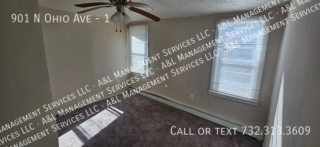 Building Photo - 901 N Ohio Ave