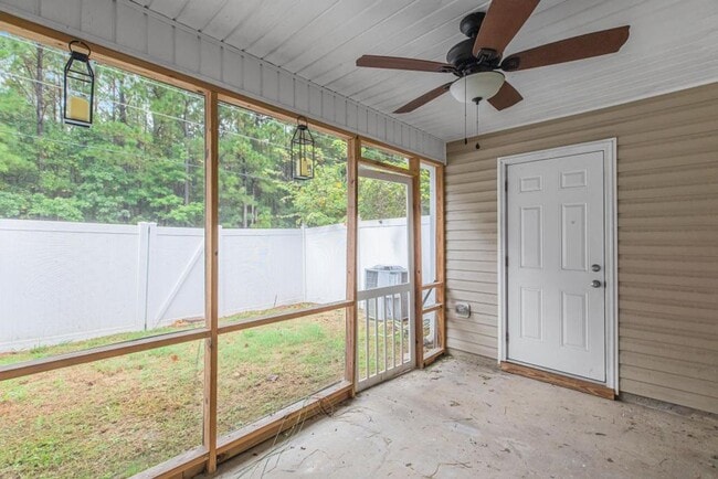 Building Photo - THE BURROUGHS @ CAROLINA PLANTATIONS