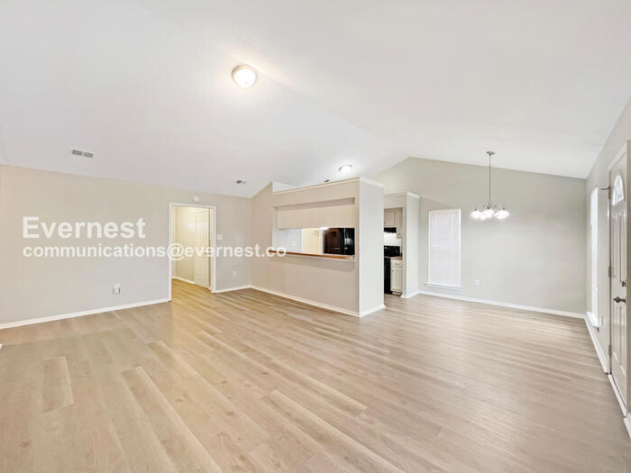 Building Photo - 3575 Shadow Oaks Pkwy