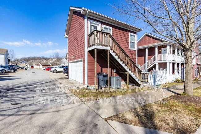 Primary Photo - 1308 Concord Mill Ln