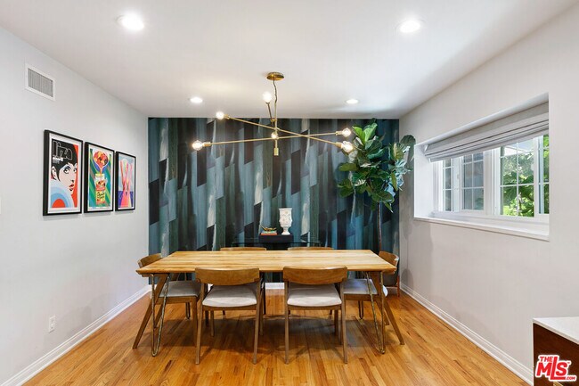Building Photo - 3644 Goodland Ave