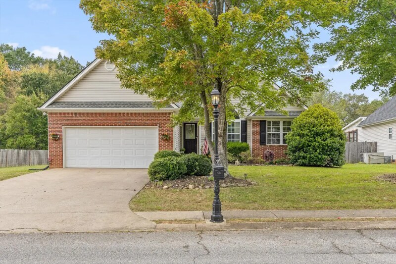 Primary Photo - 1871 Clear Brook Ct