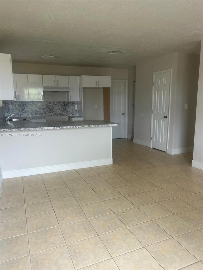 Building Photo - 28511 SW 147th Ave