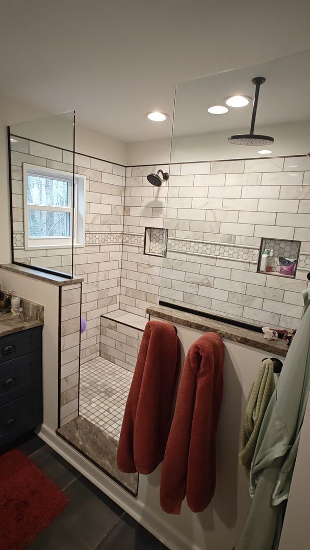 Building Photo - New renovation with River access in Midlothian