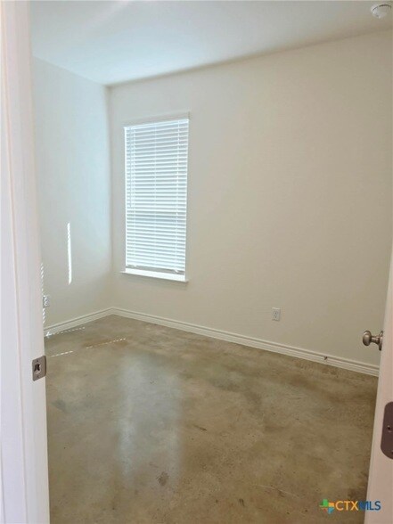 Building Photo - 3805 Sugar Hackberry Trl