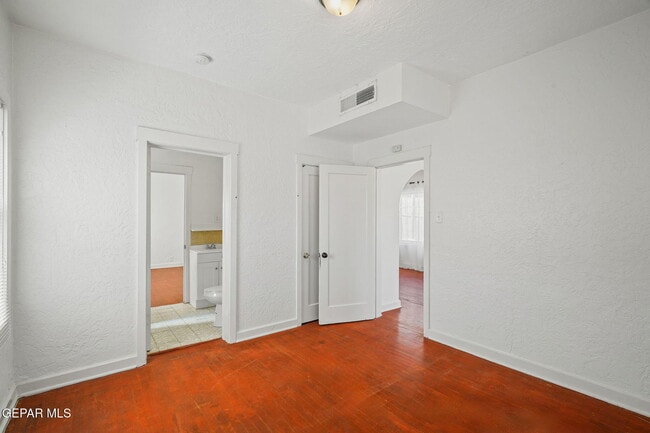 Building Photo - 3204 Memphis Ave