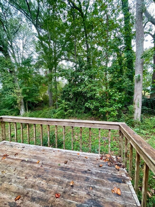 Building Photo - Welcome home!