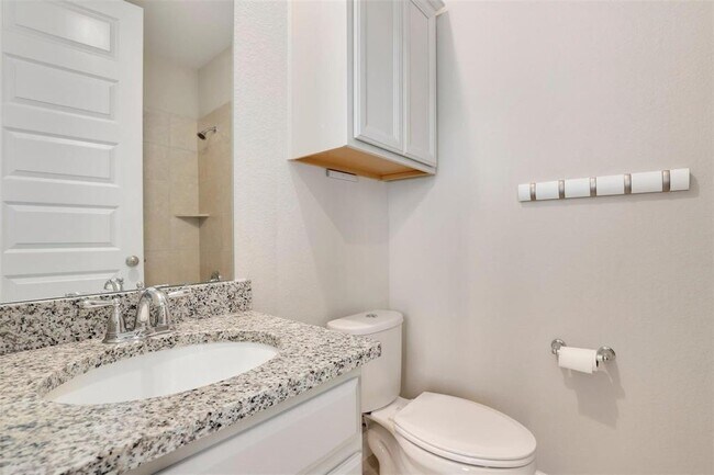 Building Photo - 4054 Northern Spruce Dr
