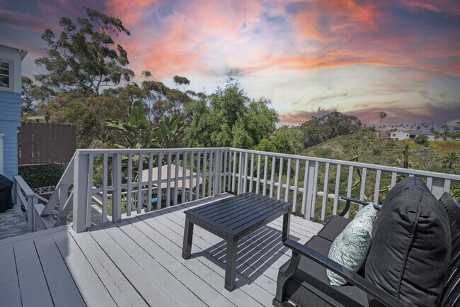 Building Photo - 1072 Johnson Ave