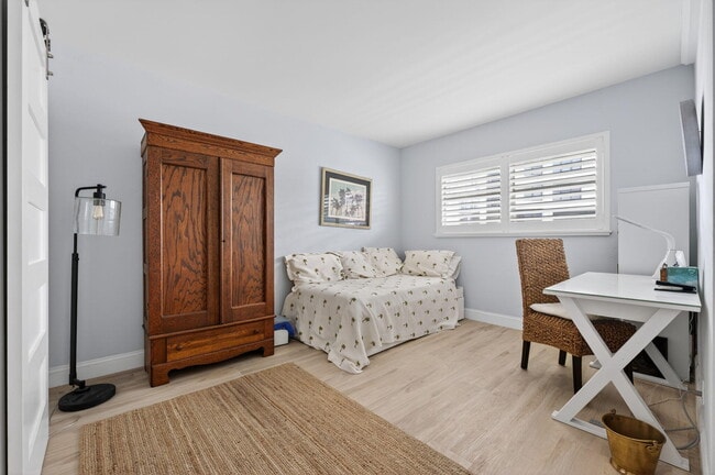 Building Photo - 3101 S Ocean Blvd