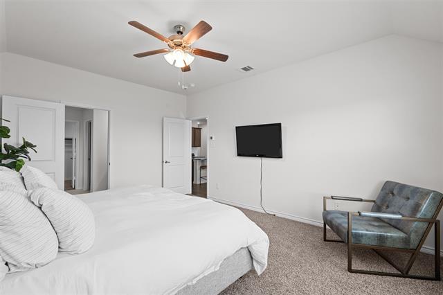 Building Photo - 1613 Sunny Grove Dr