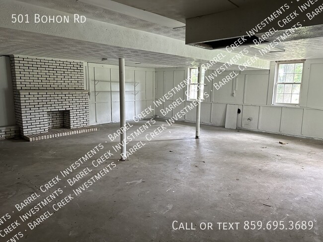 Building Photo - 501 Bohon Rd