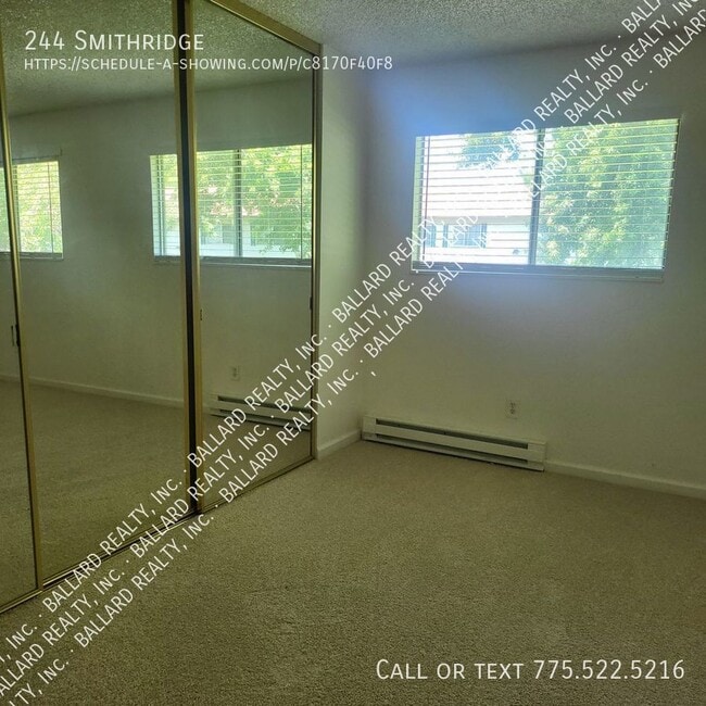 Building Photo - 244 Smithridge-