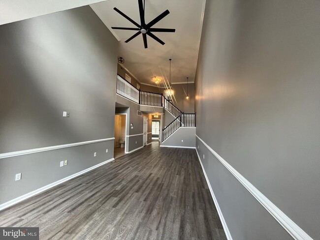 Building Photo - 2016 Greenes Way Cir