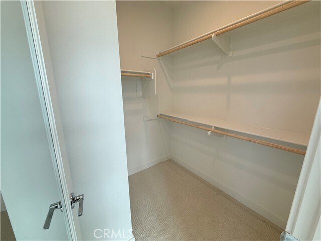 Building Photo - 693 S Lyon St