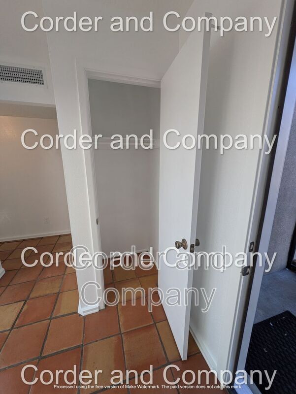 Building Photo - 5800 Cambria Rd NW