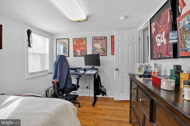 Building Photo - 1451 S Colorado St