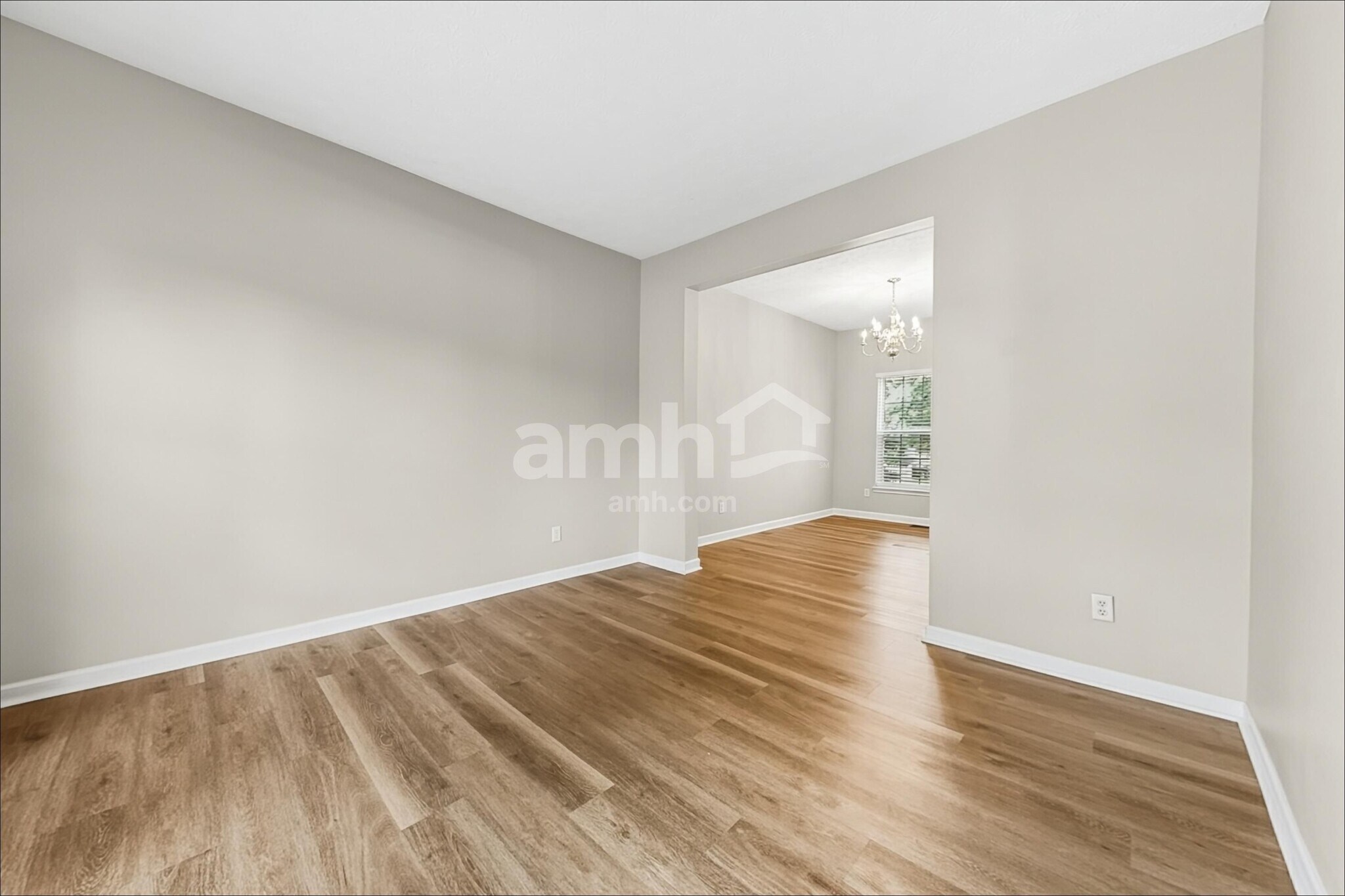 Building Photo - 111 Leather Leaf Ln