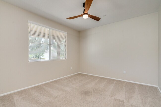 Building Photo - Amazing 2 Story with 4-Bedroom, 2.5-Bath Home in Saguaro Trails – Modern Comfort & Prime Location!