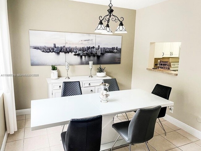 Building Photo - 3657 Asperwood Cir