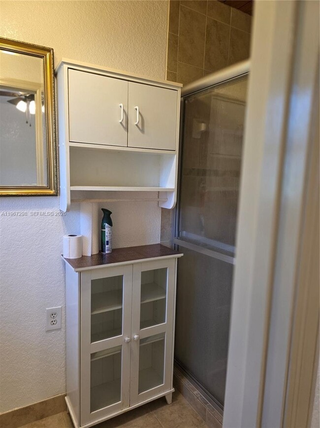 Building Photo - 4321 Kirby Loop Rd